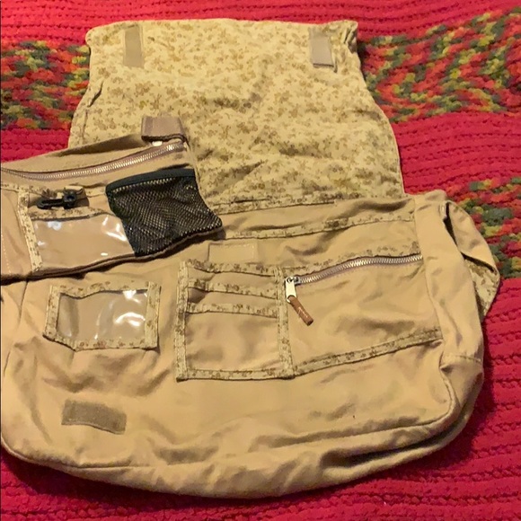 Roxy crossbody bag - Picture 3 of 3